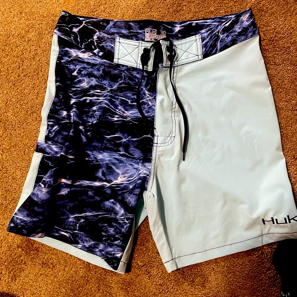 Huk swimming trunks
